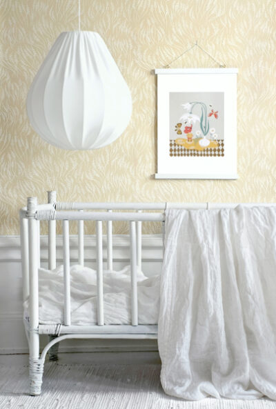 sfeerfoto Geel botanisch behang met blaadjes voor kinderkamer, behang meadow van littlephant