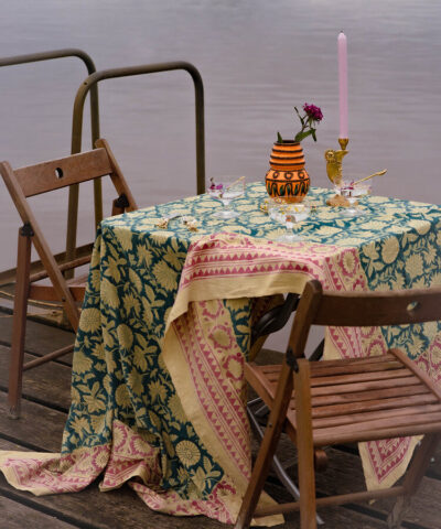 Tafel met Plaid Lullaby - 140 x 220 cm Doing Goods