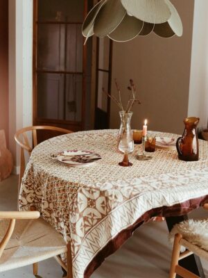 Tafel met Plaid Dani - 140 x 220 cm Doing Goods