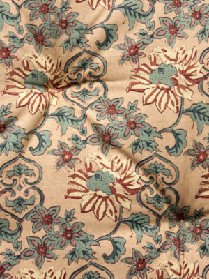 Matraskussen bloemenprint zalmroze - 60x100 cm | Madam Stoltz